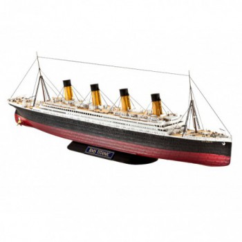 revell RMS Titanic 1/700 05210