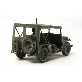 tamiya M151A1 Guerre du Vietnam 1/35 35334