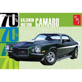AMT '70 1/2 Baldwin Motion Camaro Molded in Green 1/25