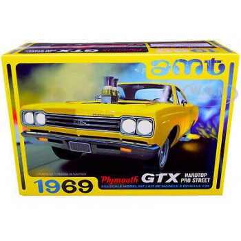 AMT 1969 PLYMOUTH GTX HARDTOP PRO STREET 1/25