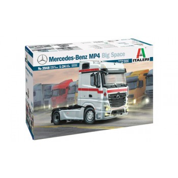 italeri Mercedes Benz MP4 Big Space 1/24