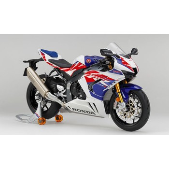 tamiya HONDA CBR1000RR-R Fireblade SP 1/12