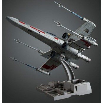 revell bandai Starfighter X-wing 1/72