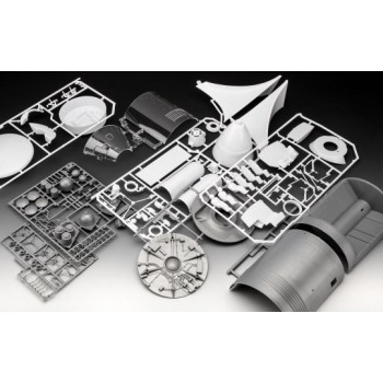 revell Vaisseau spatial Apollo 11 avec intérieur 1/32 03703