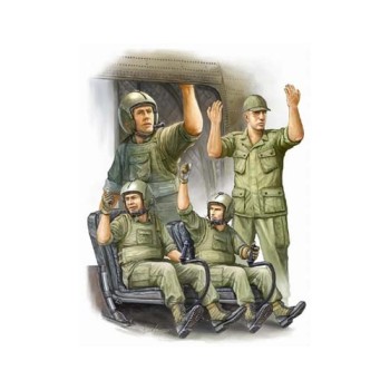 TRUMPETER US Army CH-47 Crew in Vietnam 1/35 00417