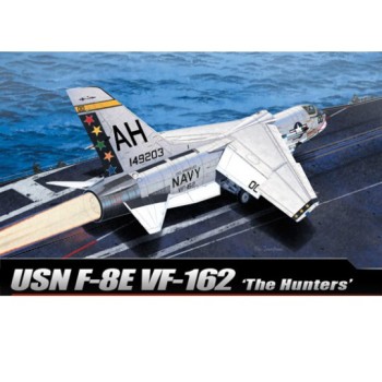 ACADEMY USN F-8E VF-162 The Hunters 1/72 12521