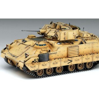 ACADEMY M2A2 BRADLEY OIF 1/35 13205