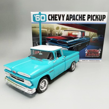 AMT Chevy Apache Pickup Street Machine 1/25 AMT1444M