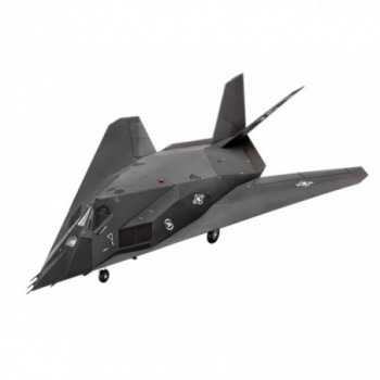 revell F-117A Nighthawk Stealth Fighter 1/72 03899